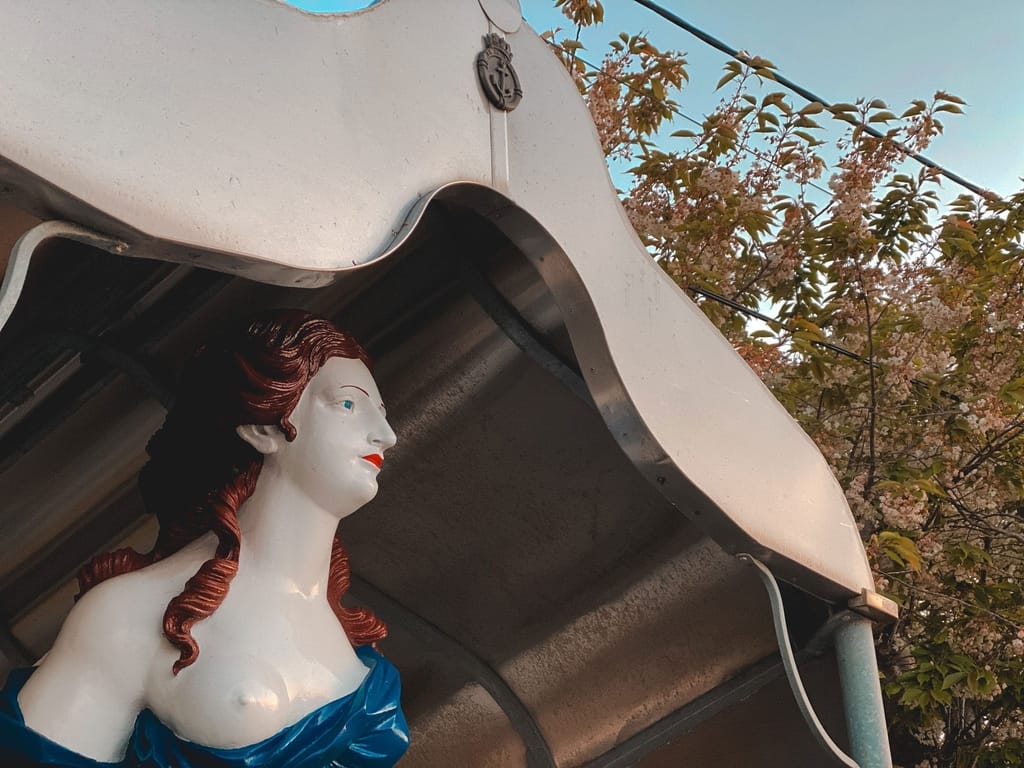 HMS Arethusa Figurehead in Lower Upnor