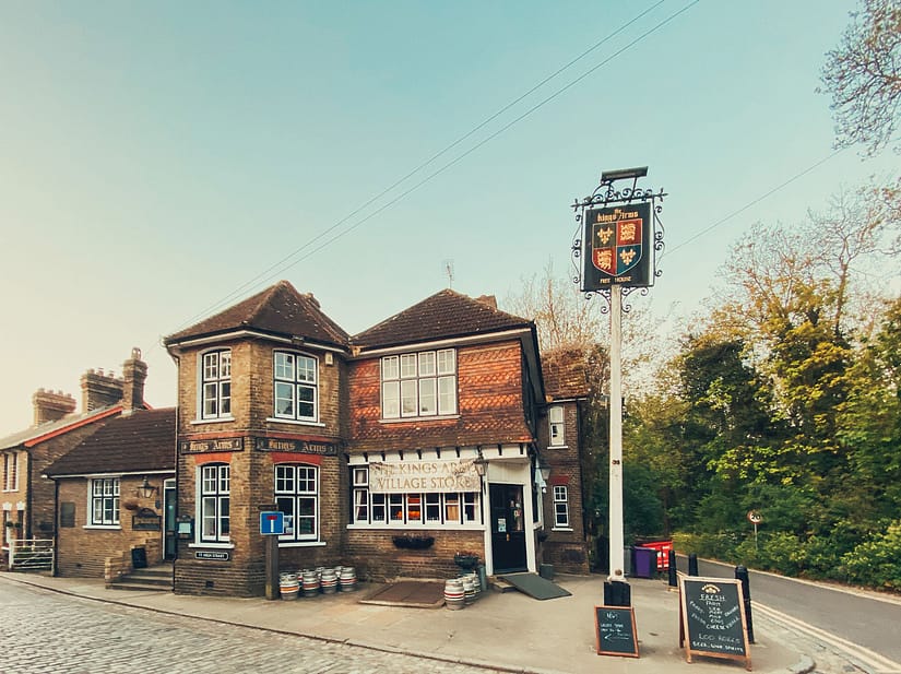 Upnor shops